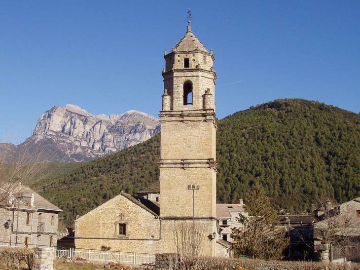 Gîte pour 3 personnes, avec piscine et terrasse à Labuerda - 4