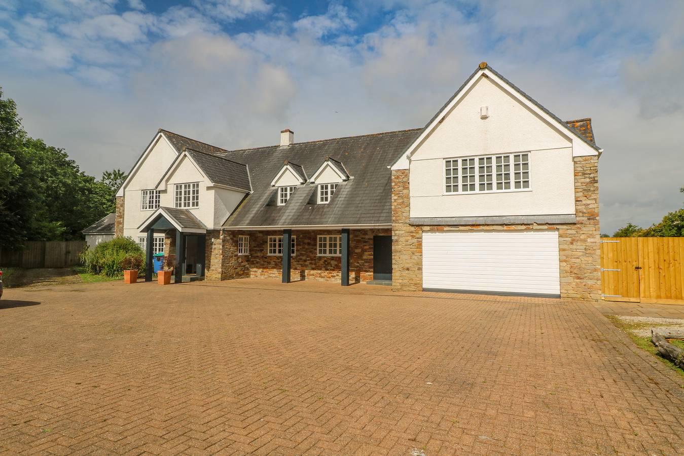 Cottage for 14 People in Cornwall, South West England