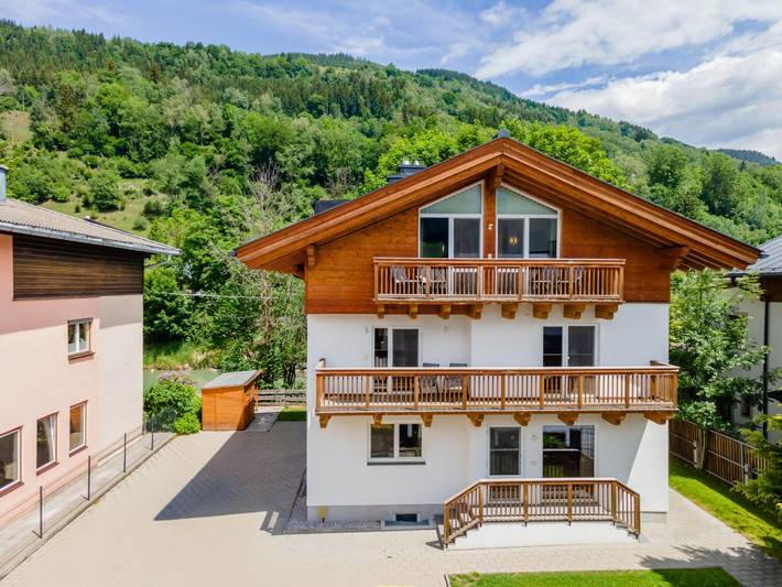 Ferienhaus für 20 Personen, mit Garten und Sauna