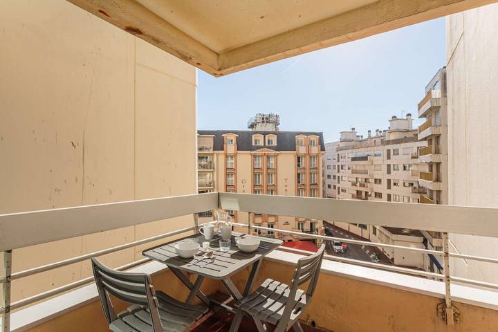 Studio für 2 Personen, mit Balkon und Pool in Biarritz