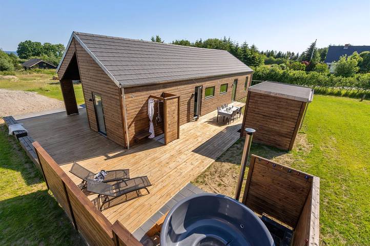 Ferienhaus für 6 Personen, mit Terrasse und Garten auf Als - 2
