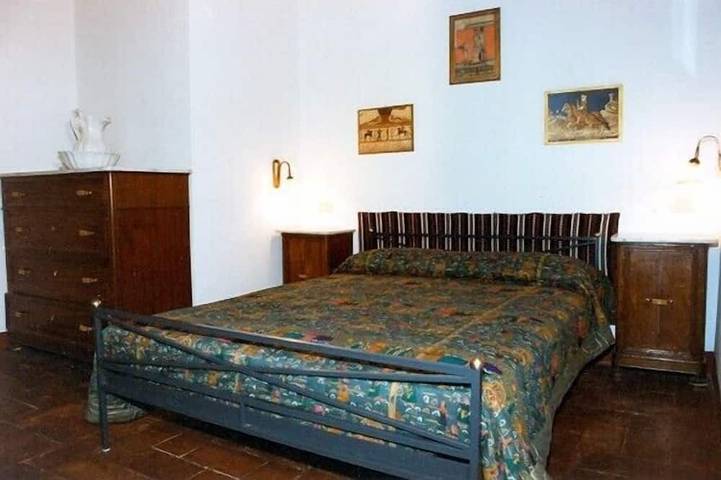 Appartement entier, Appartement typiquement toscan avec terrasse sur le toit, dans un lieu calme in Massa Marittima, Province de Grosseto