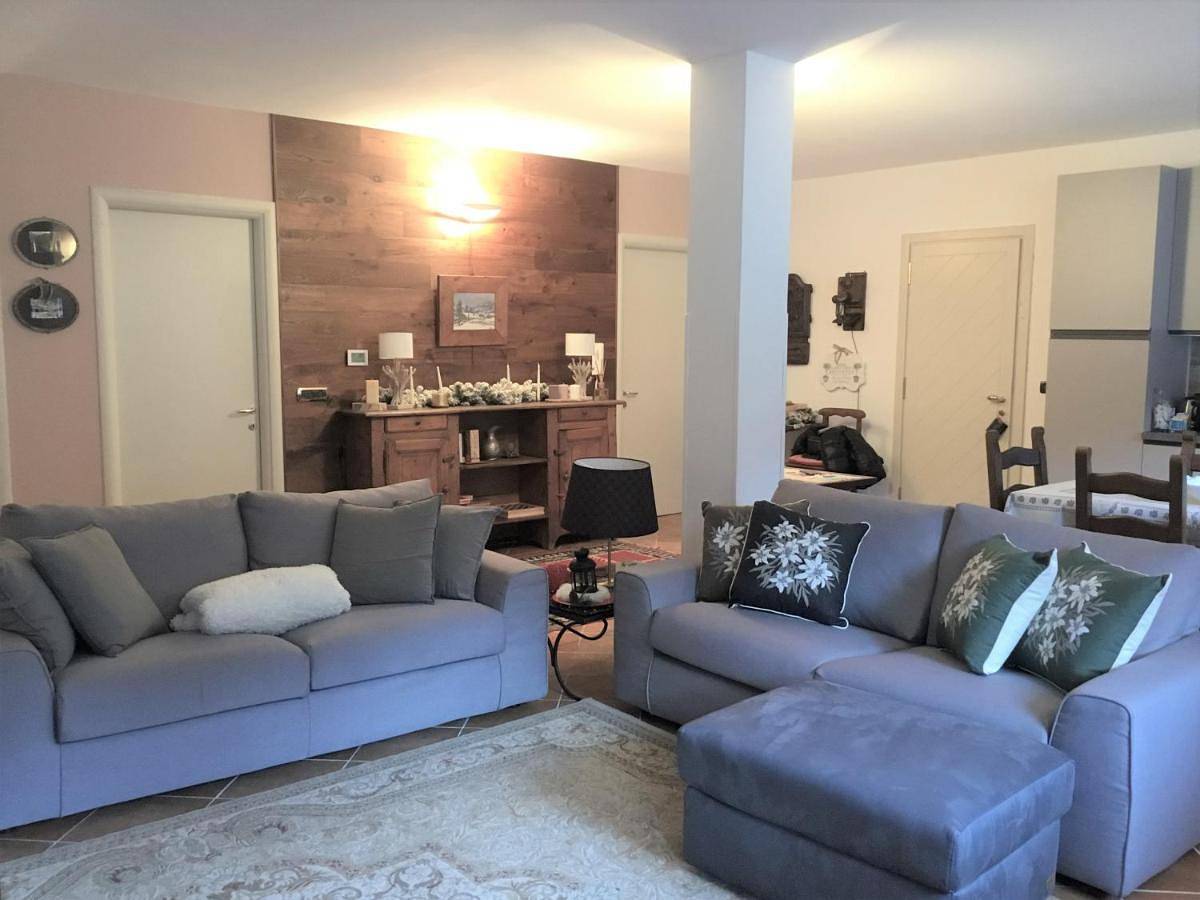 Appartement entier, Appartamento Ottoz Aosta in Saint-Christophe, Alpes valaisannes