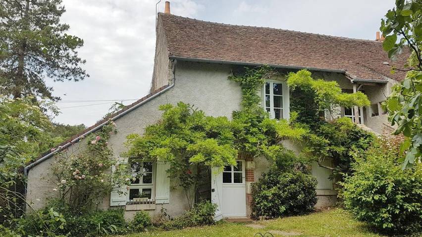 Chambre d’hôte pour 2 personnes, avec jardin et vue à Molineuf