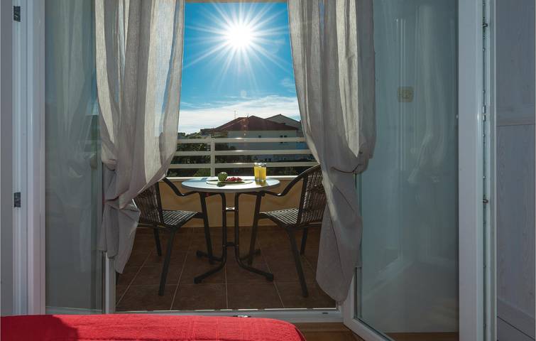 Gîte pour 5 personnes, avec terrasse à Vodice - 3