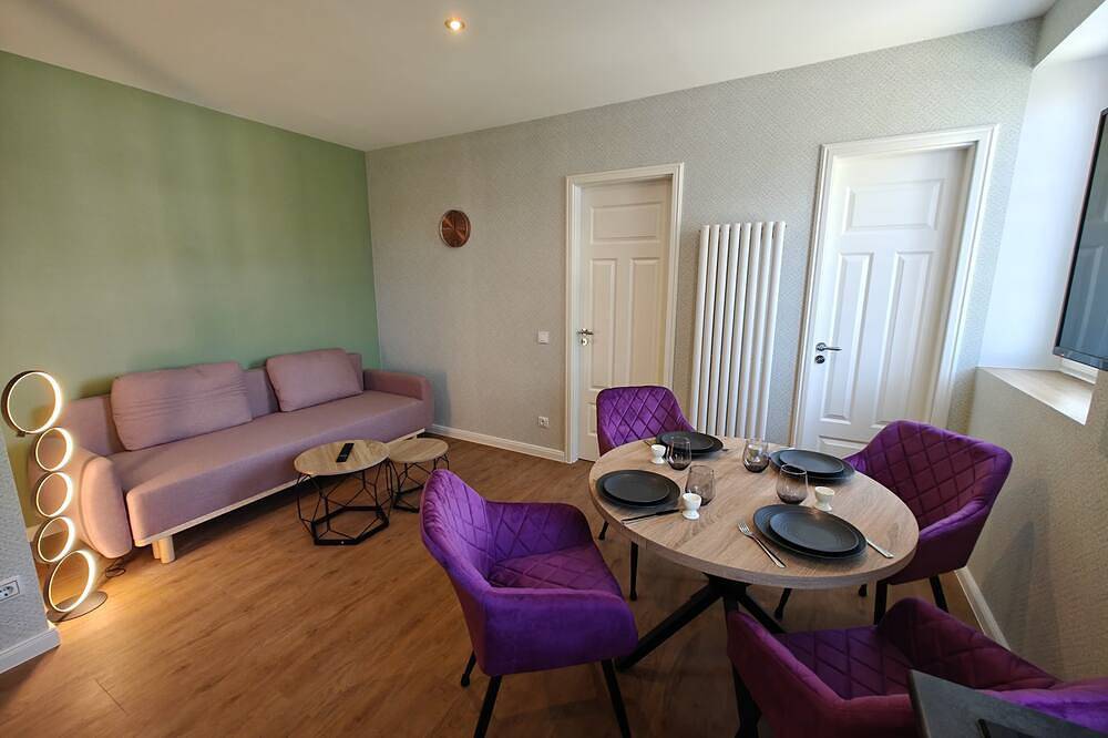 Ganze Wohnung, Herrenhaus Apartment im 1 Obergeschoss von Herrenhaus Henriettenhof in Cismar, Grömitz