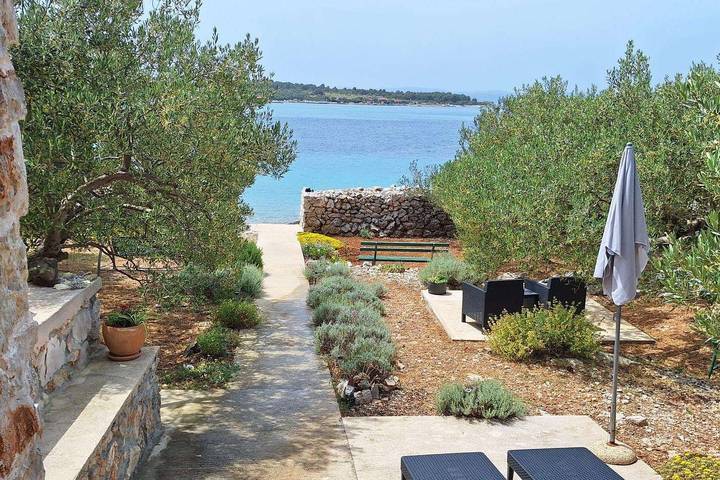 Ferienhaus für 5 Personen, mit Balkon/Terrasse in Tkon