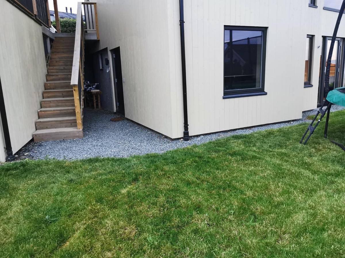 Entire apartment, New and fresh apartment, free parking and ocean view in Trondheim