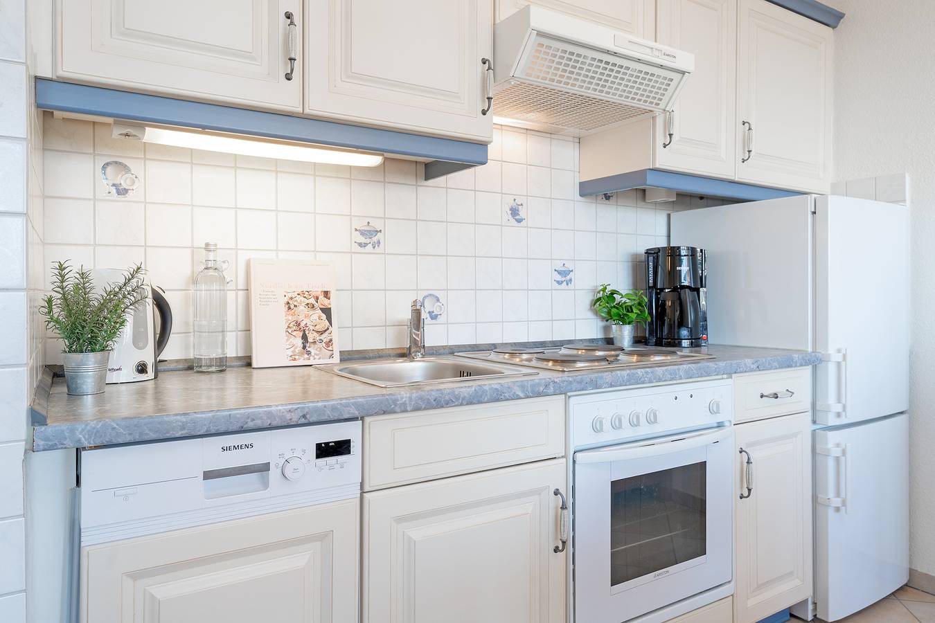 Ganze Ferienwohnung, Haus Aquamarina Strandpanorama 19 in Steinwarder, Heiligenhafen