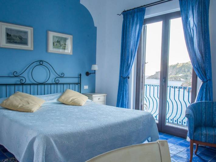 Ferienwohnung für 2 Personen, mit Balkon und Terrasse sowie Seeblick in Lipari - 4