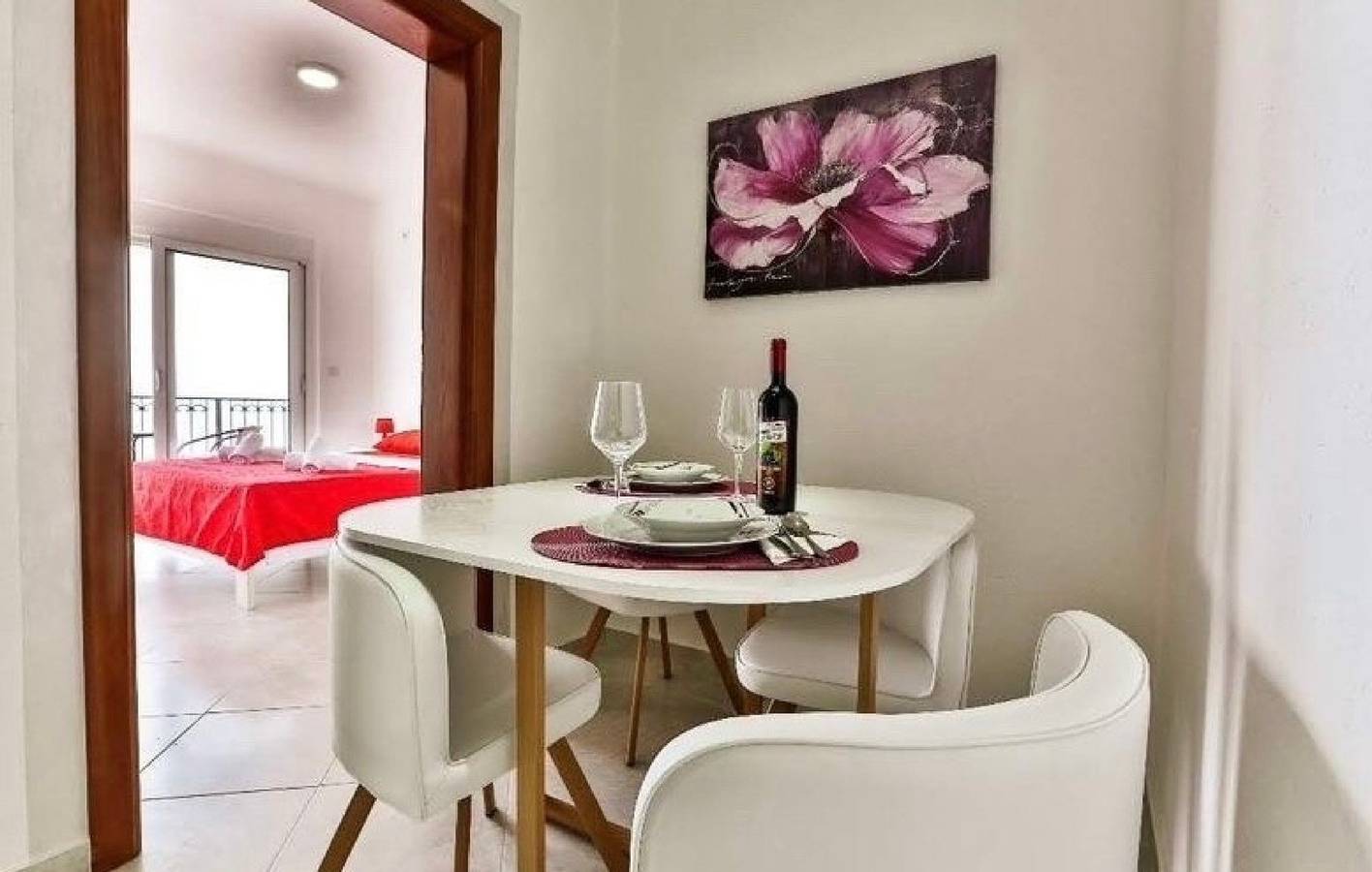 Entire apartment, Marbok Apartments with Seaview and balcony
 in Utjeha-Bušat, Montenegro