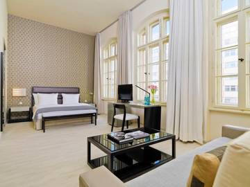 Ferienhaus für 4 Personen, mit Terrasse und Sauna in Charlottenburg Berlin