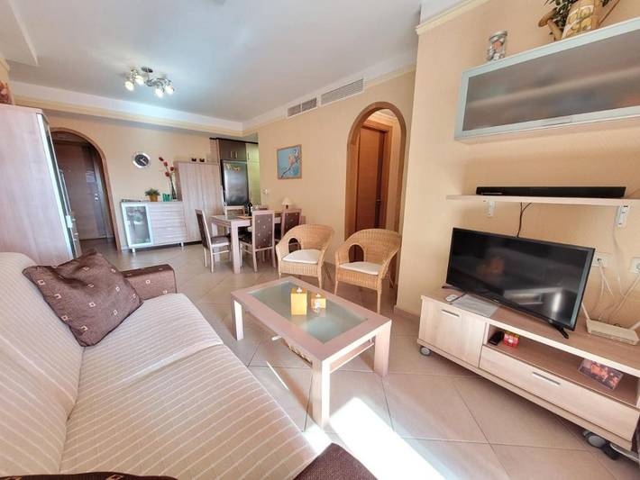 Gîte pour 2 personnes, avec piscine ainsi que balcon et vue dans Formentera De Segura - 3