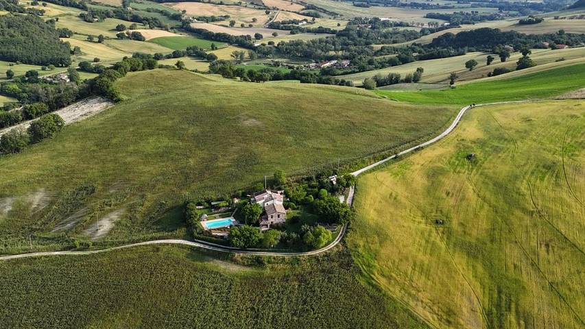 Apartamento de vacaciones para 4 personas, con piscina además de jardín y vistas - 1