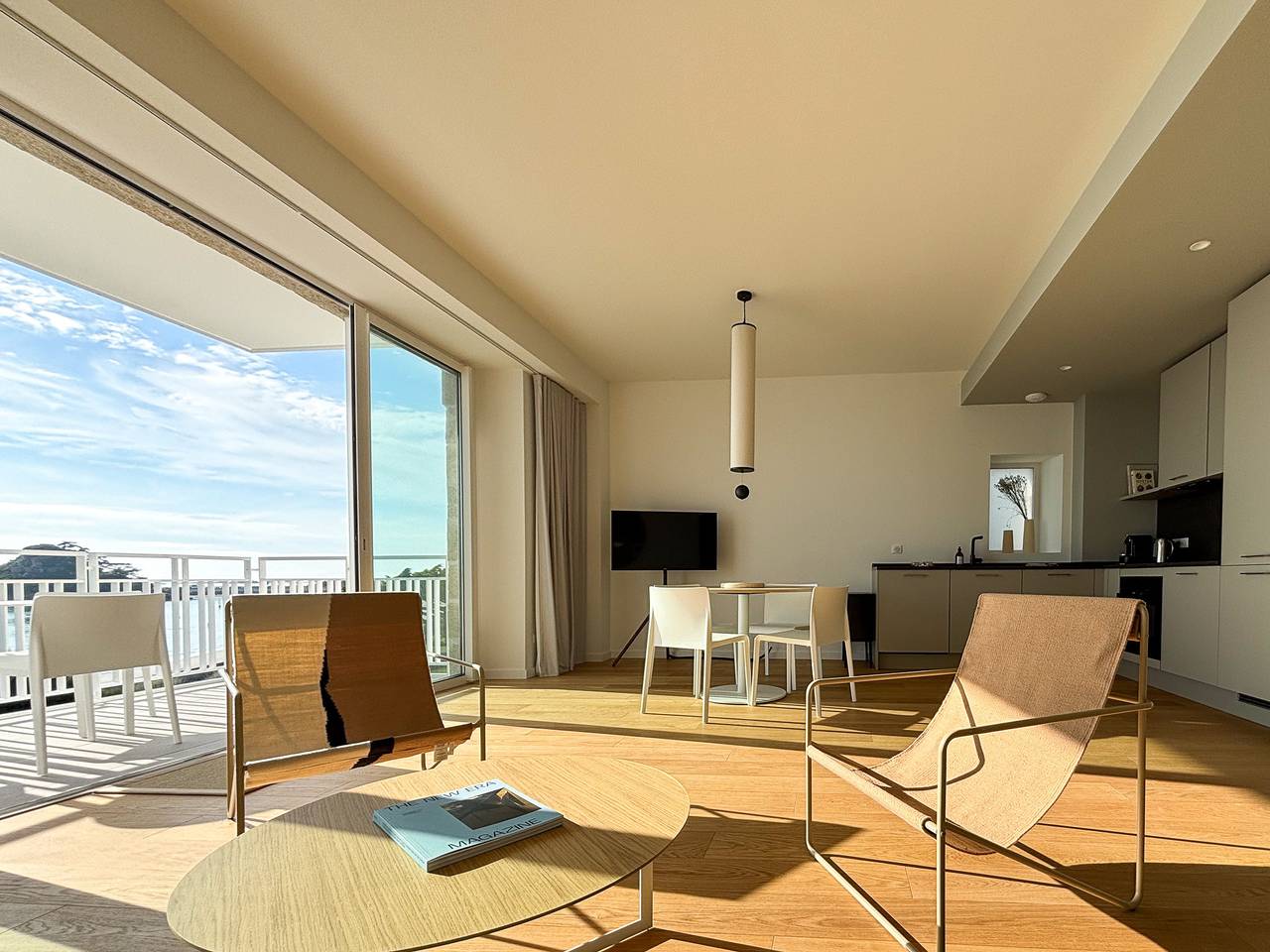 Appartement entier, Les Meloines - T3 · Luxurious 2 Bedroom Seaside Ap in Trébeurden, Côte de Granit Rose