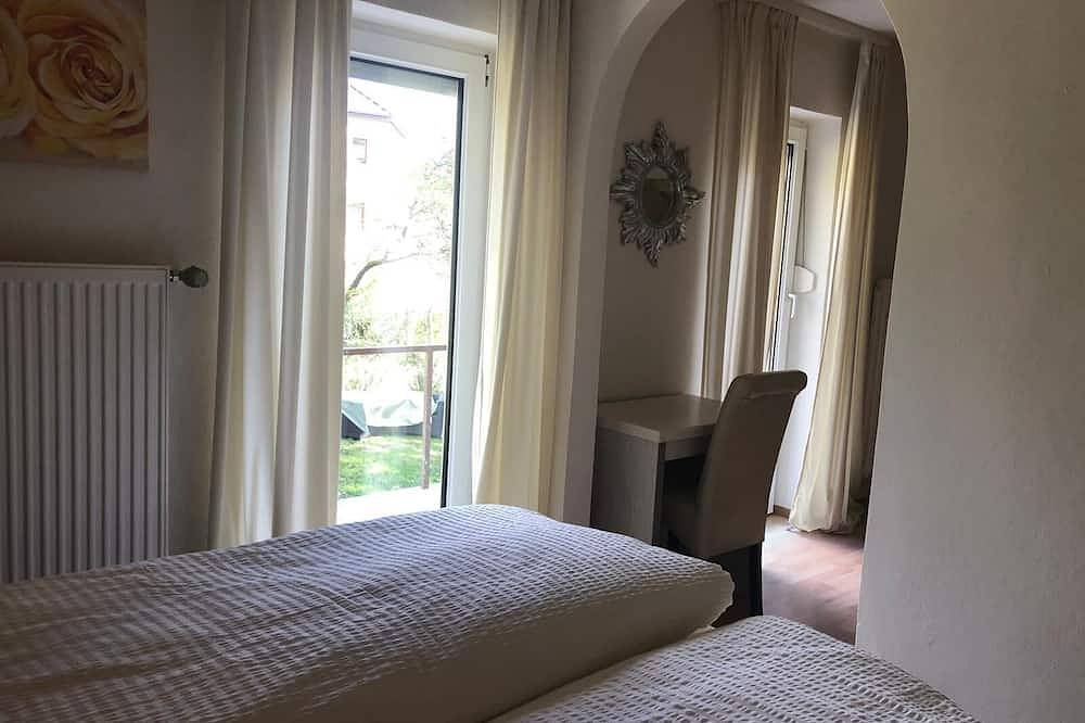 Schmidts Gästehaus: Entspannung pur im großen Garten mit eigener Sauna in Stadtsteinach, Oberes Maintal - Coburger Land