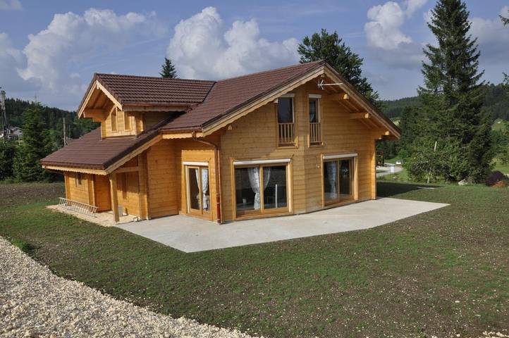 Gîte pour 8 personnes, avec vue et jardin - 1
