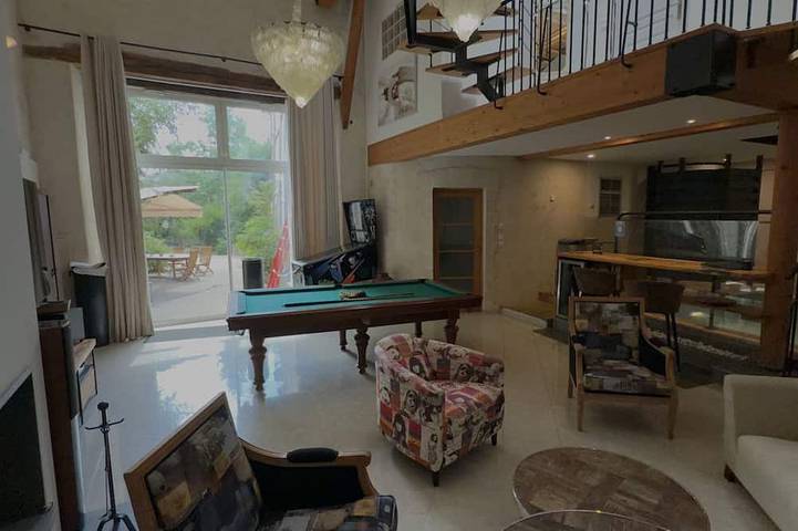 Gîte pour 4 personnes, avec Jardin et Piscine