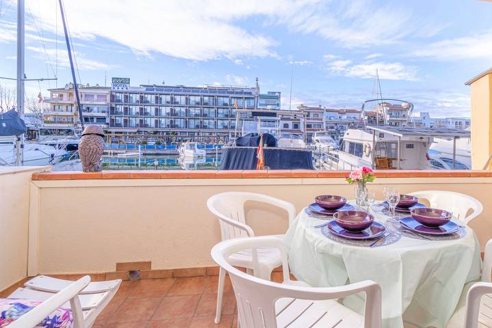 Ferienwohnung für 4 Personen, mit Terrasse in Empuriabrava