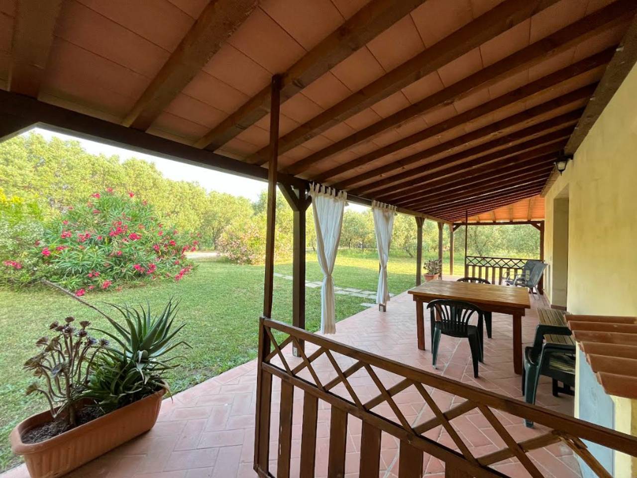 Ferme 'Il Nazareno - Civetta' avec piscine partagée, terrasse privée et Wi-Fi in Côte des Étrusques