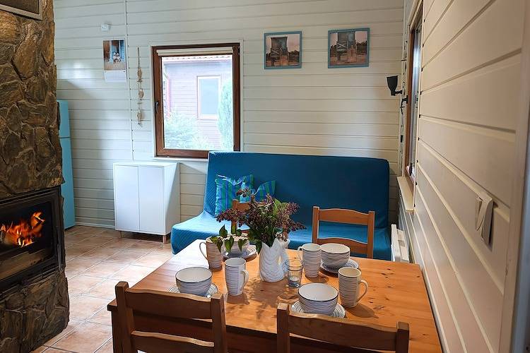 Ferienhaus mit Kamin und großer Terrasse in Kopalino, powiat wejherowski