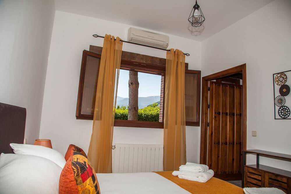Cabana-de Luxe-Sdb privée avec douche-Vue sur Montagne-Rabilargo in Candeleda, Valle del Tiétar