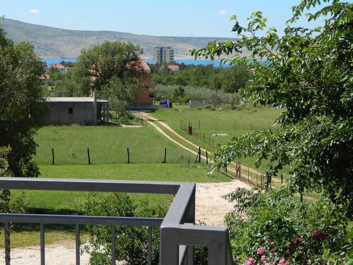 Ferienhaus für 3 Personen, mit Garten in Starigrad Paklenica - 4