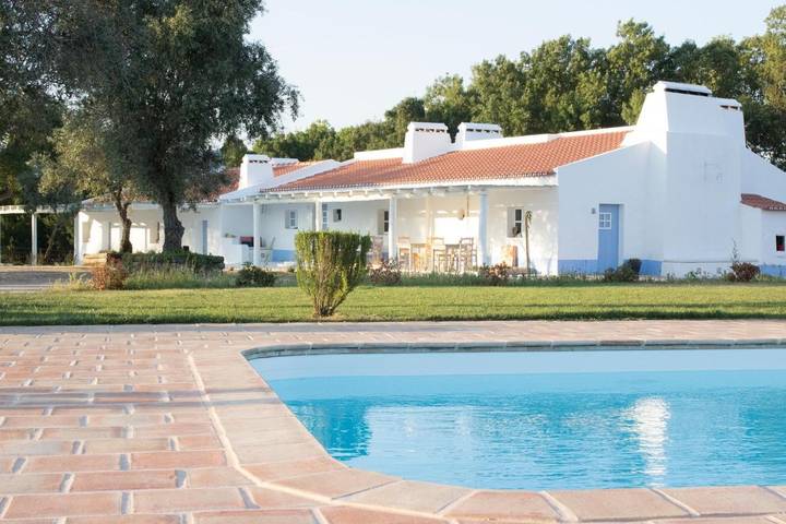 Casa rural para 14 pessoas, com Terraço e Jardim e ainda Piscina and Vista em Évora