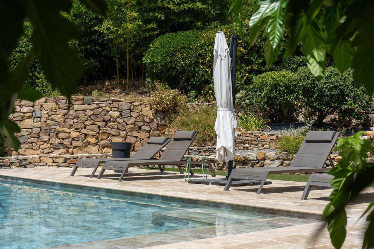 Grande Villa avec Piscine in Sanary-sur-Mer, Côte méditerranéenne (France)