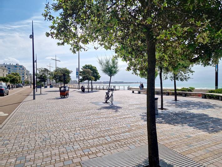 Location de vacances pour 4 personnes, avec terrasse, animaux acceptés dans Casino Des Atlantes Les Sables - 3