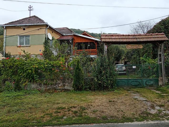 Landhaus für 3 Personen, mit Ausblick und Garten sowie Terrasse - 1