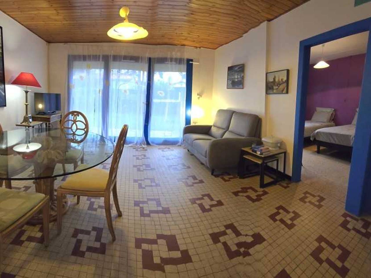 Quiet house near beach, family-friendly, pets allowed in L'Aiguillon-la-Presqu'île, Vendée