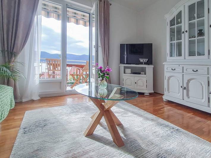Ganze Wohnung, Ferienwohnung für 4 Personen mit Balkon/Terrasse in Viganj, Dubrovnik-Neretva
