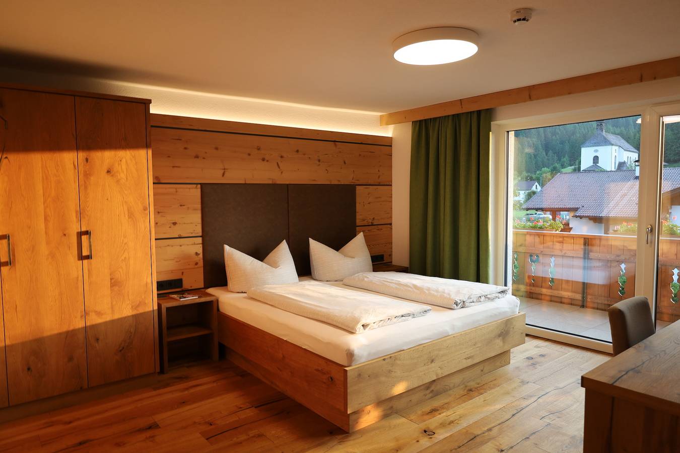 Ganze Ferienwohnung, Appartement Strolz - Kohlberg 306 in Bichlbach, Ammergauer Alpen (Österreich)