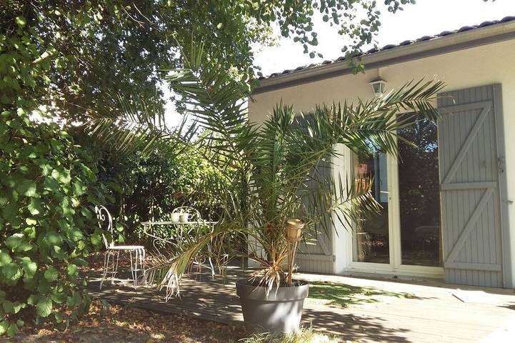 Maison de vacances pour 2 personnes, avec Jardin et Piscine à Pessac