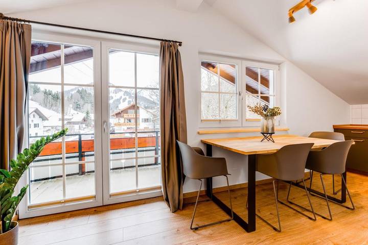 Ferienwohnung für 4 Personen, mit Ausblick und Sauna sowie Garten in Unterjoch - 2