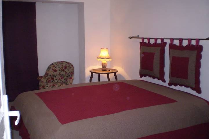 Location de vacances pour 14 personnes, avec balcon et jardin à Creysse - 3