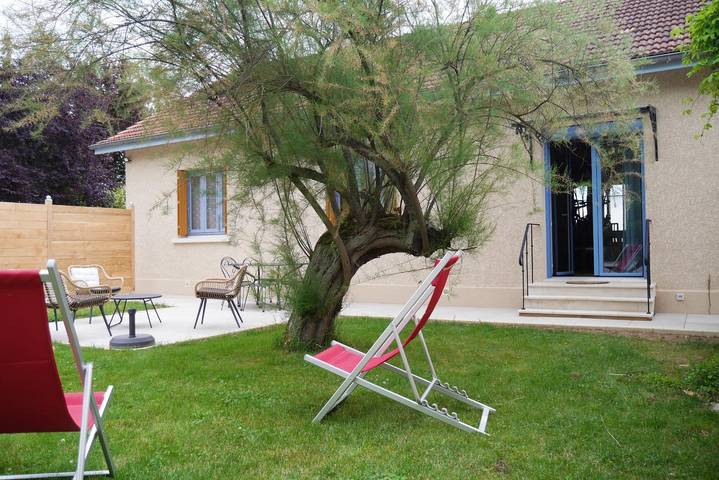 Gîte pour 4 personnes, avec jardin et terrasse
