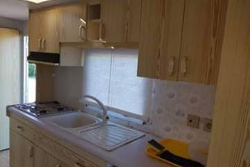 Camping pour 4 Personnes dans Penne-d'Agenais, Région de Villeneuve-sur-Lot, Photo 3