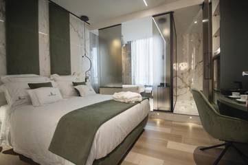 Chambre d’hôte pour 2 personnes, avec sauna et vue dans Fontaine de Trevi