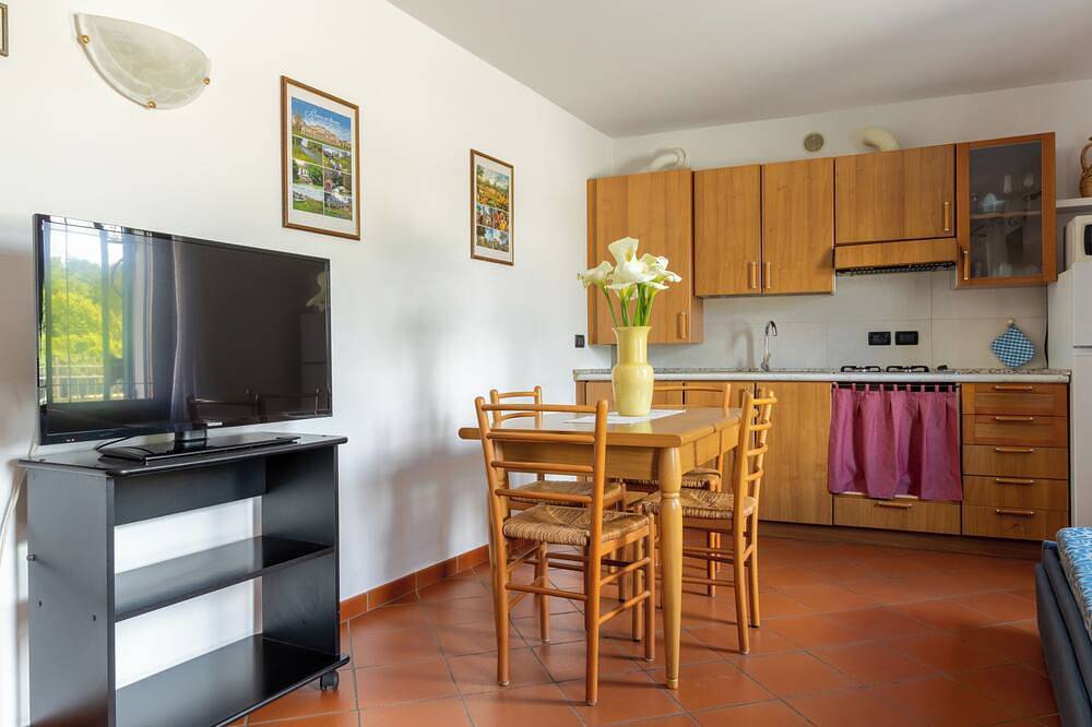Apartamento entero, Apartamento en casa rural, Venecia. Dormitorio, baño, cocina completa / sala de estar. in Malcontenta, Mira