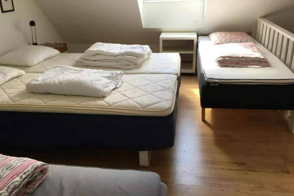 Schönes Ferienhaus in Ateliergebäude im Sturkö! in Sturkö, Schwedische Ostsee