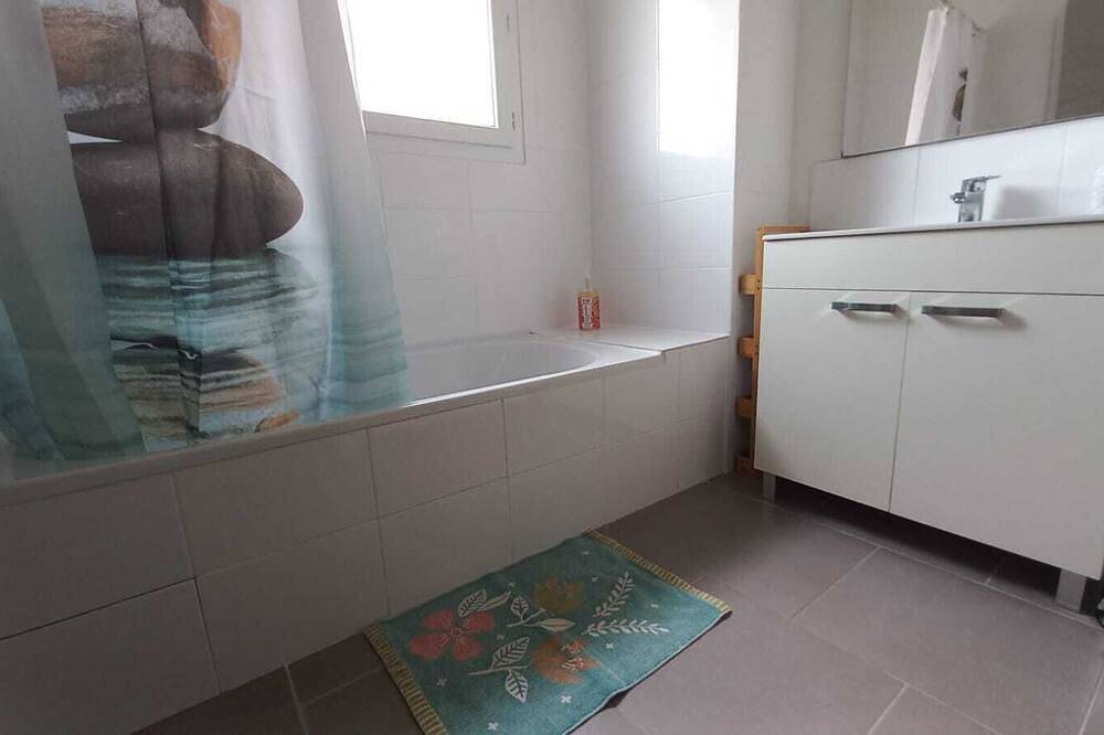 Maison avec terrasse & jardin in Pierrevert, Parc naturel régional du Luberon