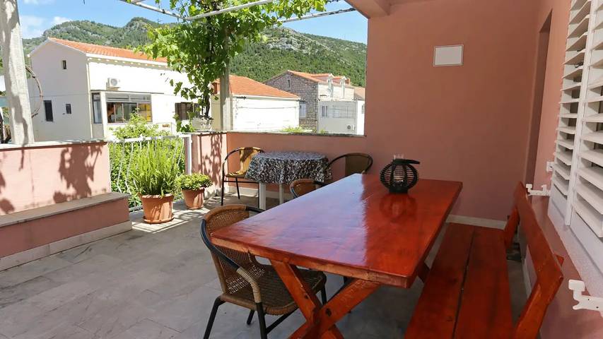 Ferienwohnung für 5 Personen, mit Terrasse - 1