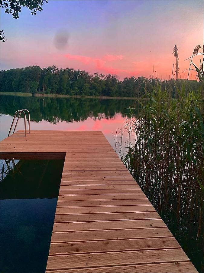 Bungalow für 2 Personen, mit Terrasse und Garten sowie Ausblick und Seeblick in Templin