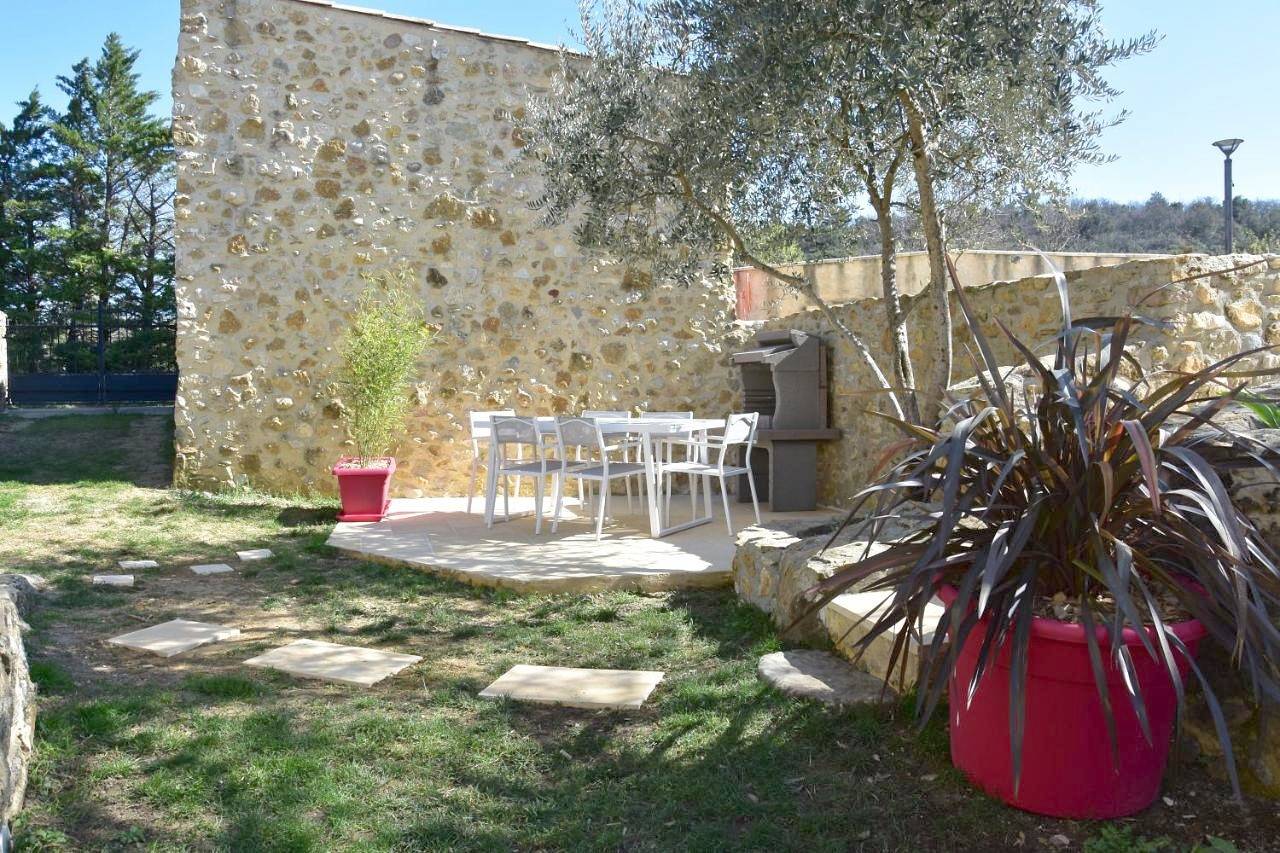 Gîte La Lichère - Le Romarin in Saint-Montan, Privas (arrondissement)