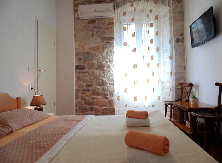 Maison d’hôte pour 4 personnes, avec jardin et vue à Split - 3