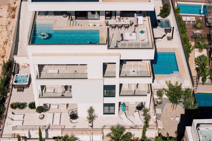 Ferienwohnung für 4 Personen, mit Garten in Zadar (Kommun)