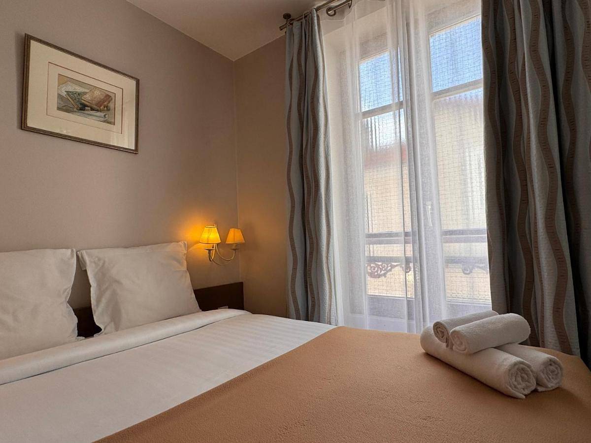 Hotel Paris Vesinet-Logishotels et Domaine Evenementiel in Le Vésinet, Yvelines