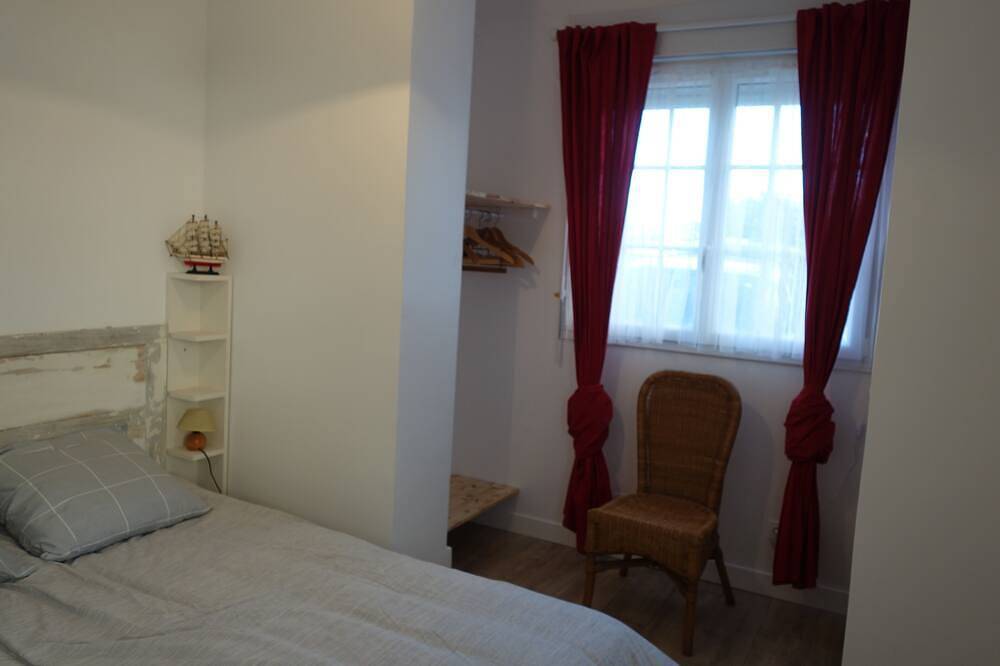 Villa Beach Entrance - Full ground floor with free parking in Ouistreham, Caen region